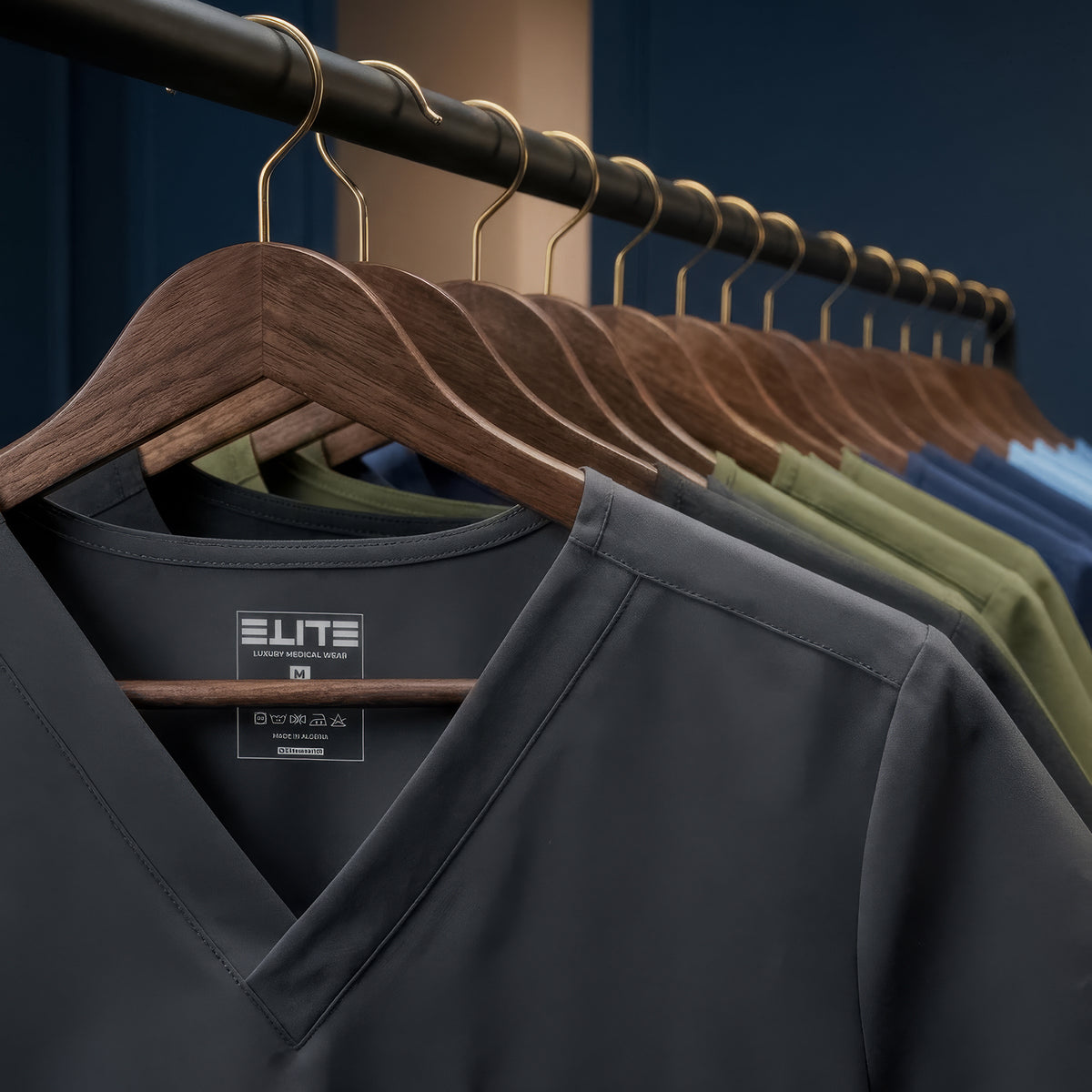 Tenue de Bloc NEO VEE™ Noir – Femme | Elite Wear®